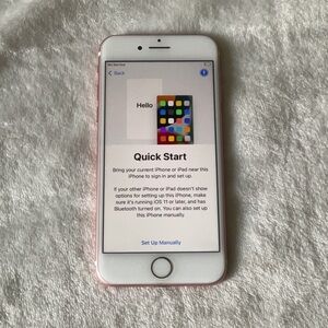 Apple rose gold 7 Roger’s 32 gb iPhone